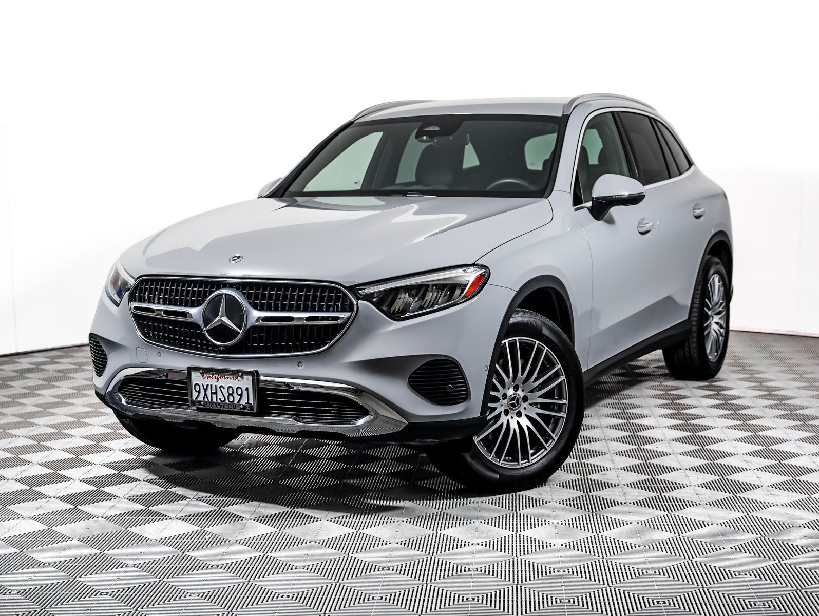 Certified Used 2026 Alpine Grey Mercedes-Benz GLC 300 image 1