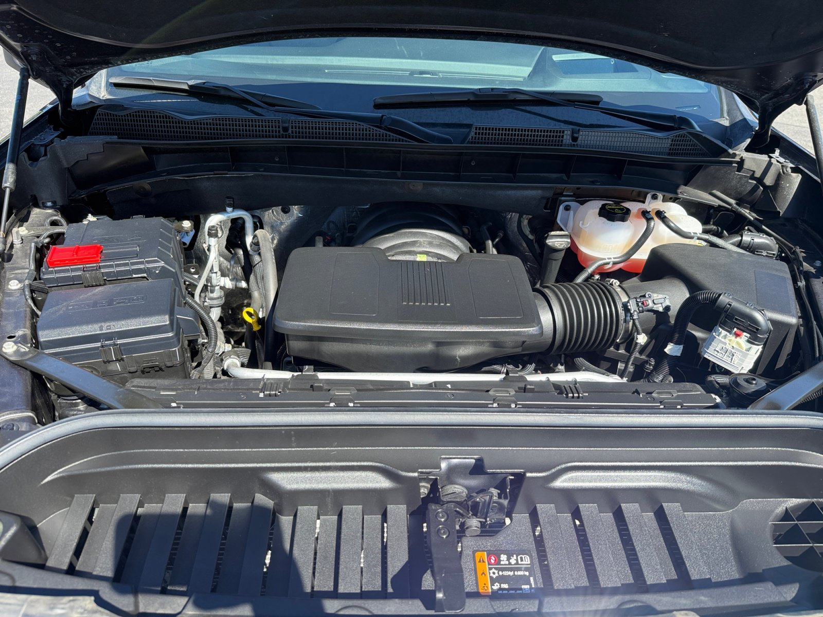 Used 2025 Titanium GMC Denali image 20