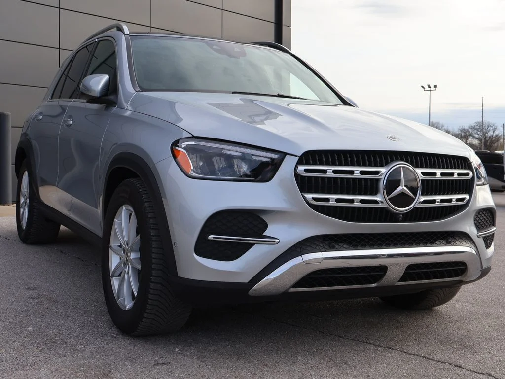Used 2025 Black Mercedes-Benz GLE 350 image 6