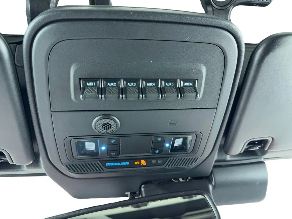 Used 2025 Red Ford Badlands image 36