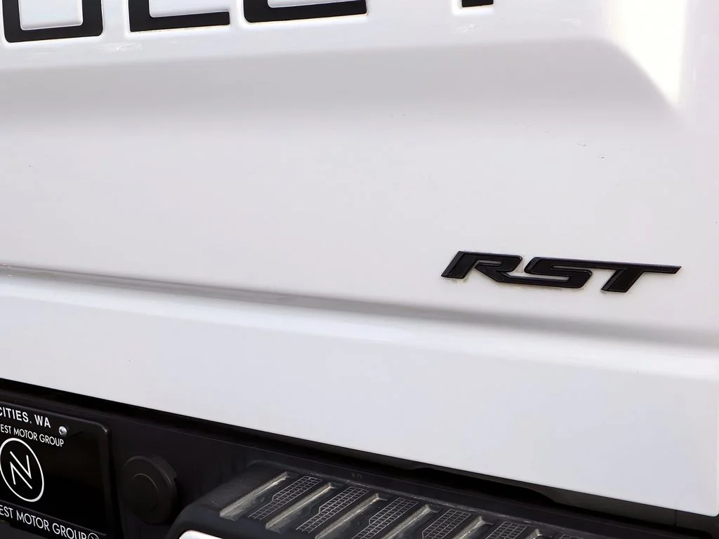 2020 Chevrolet Silverado 1500 RST - Photo 32