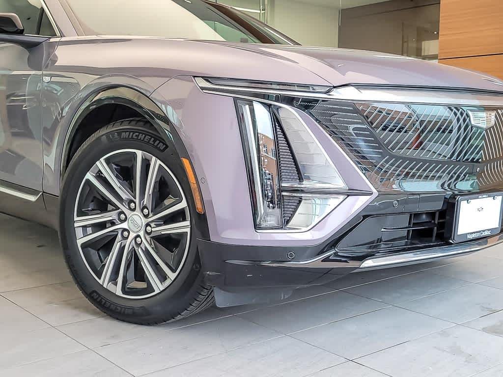Certified 2024 Cadillac LYRIQ Luxury 2 with VIN 1GYKPRRL0RZ123712 for sale in Oak Lawn, IL