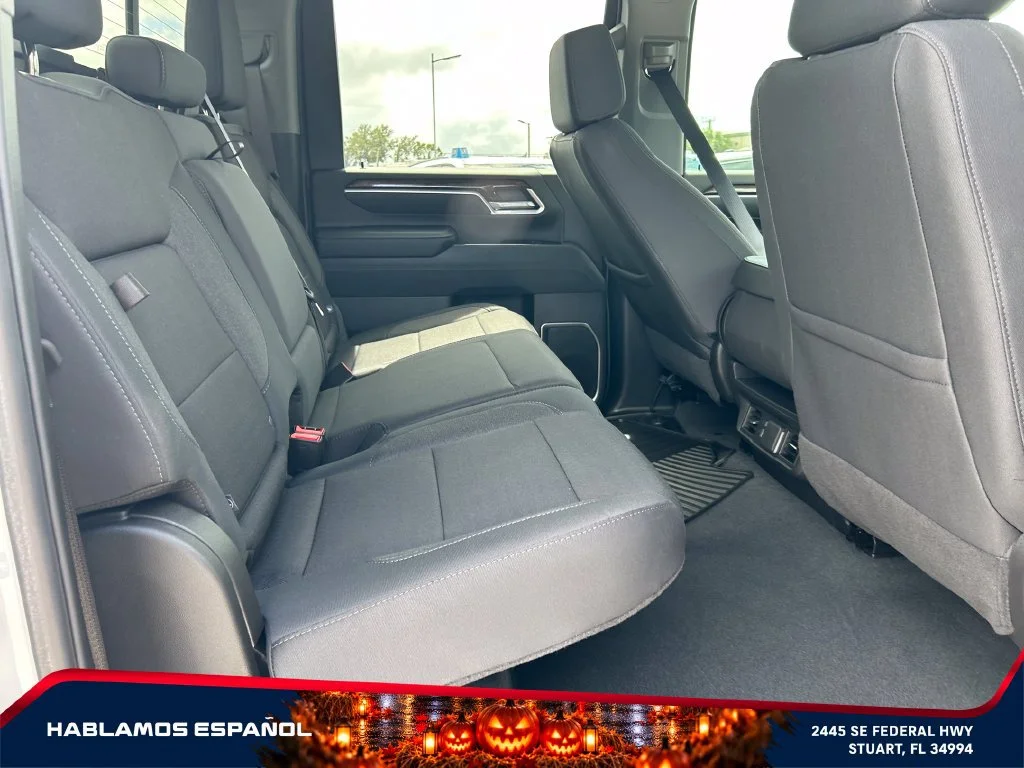 Certified Used 2026 Summit White GMC SLE image 17
