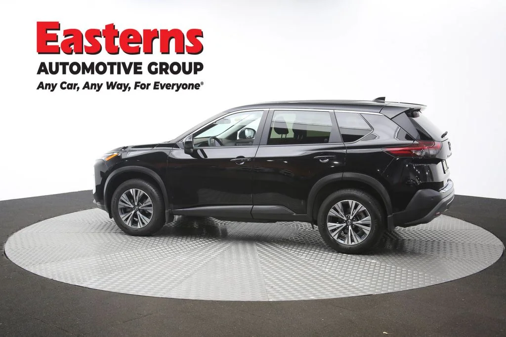 Used 2023 Black Nissan SV image 61