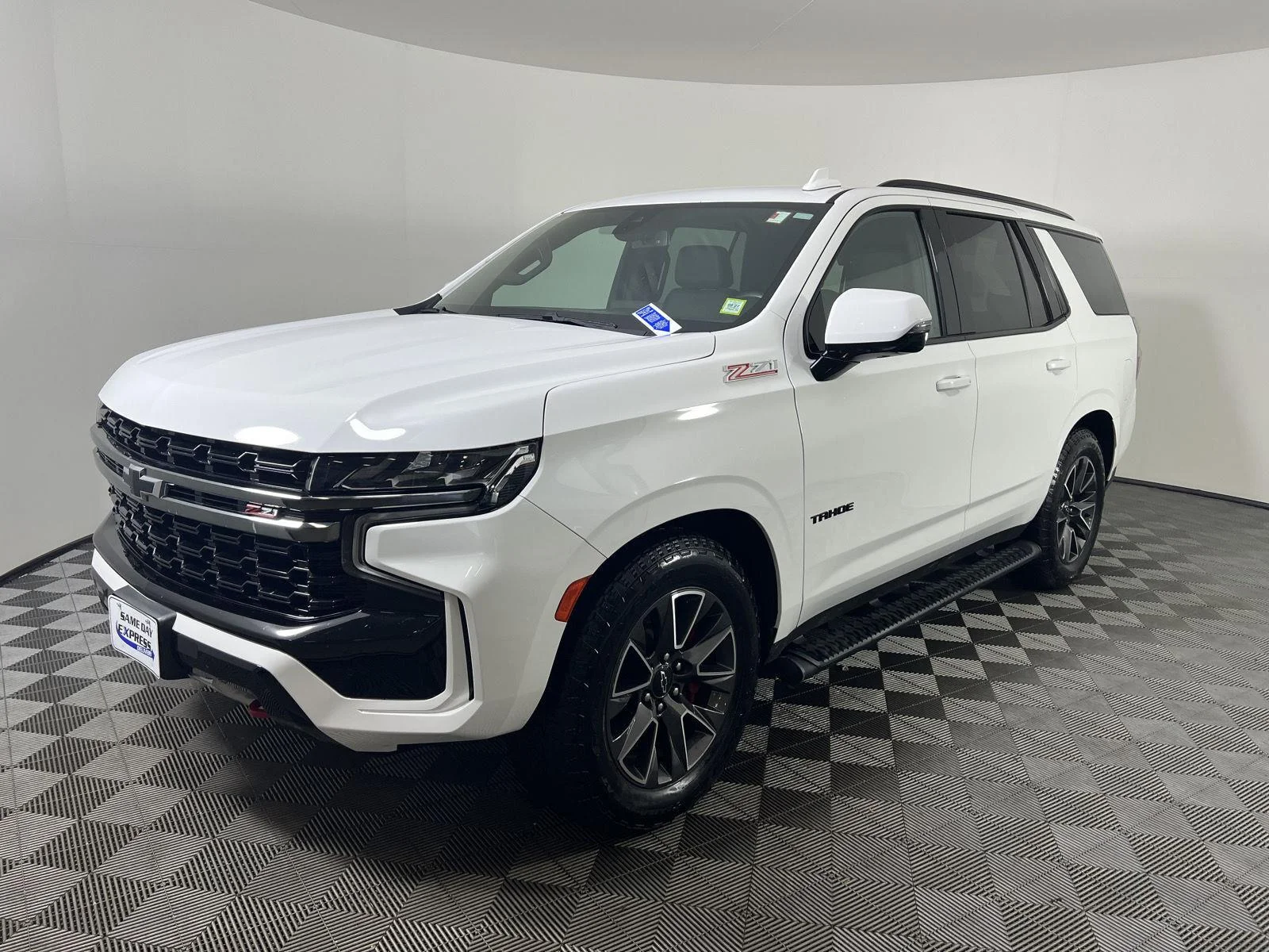 Used 2022 SUMMIT WHITE Chevrolet Z71 image 33