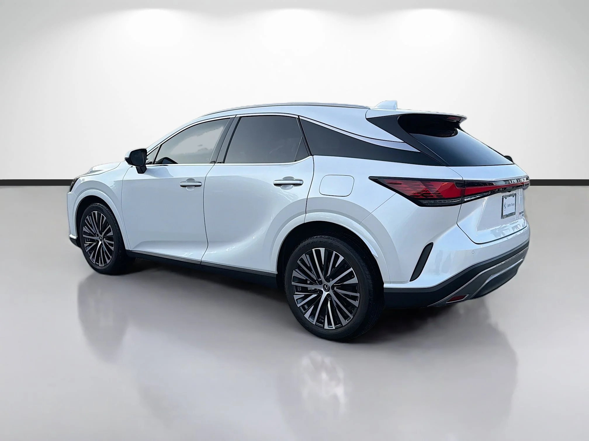 Used 2023 Eminent White Pearl Lexus RX 350 Premium Plus image 5