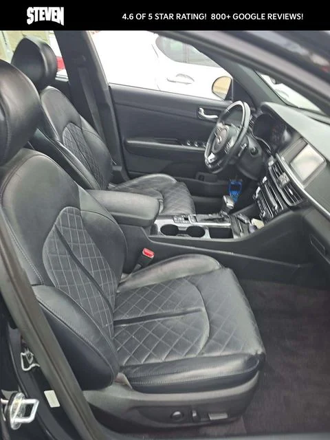 Used 2016 Black Kia SXL image 17