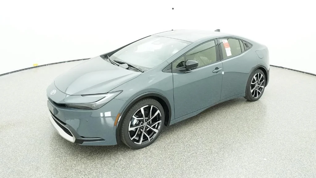 New 2026 Guardian Gray Toyota XSE image 12