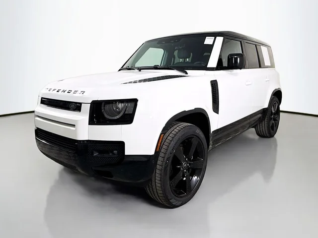 2025 Land Rover Defender 110 V8