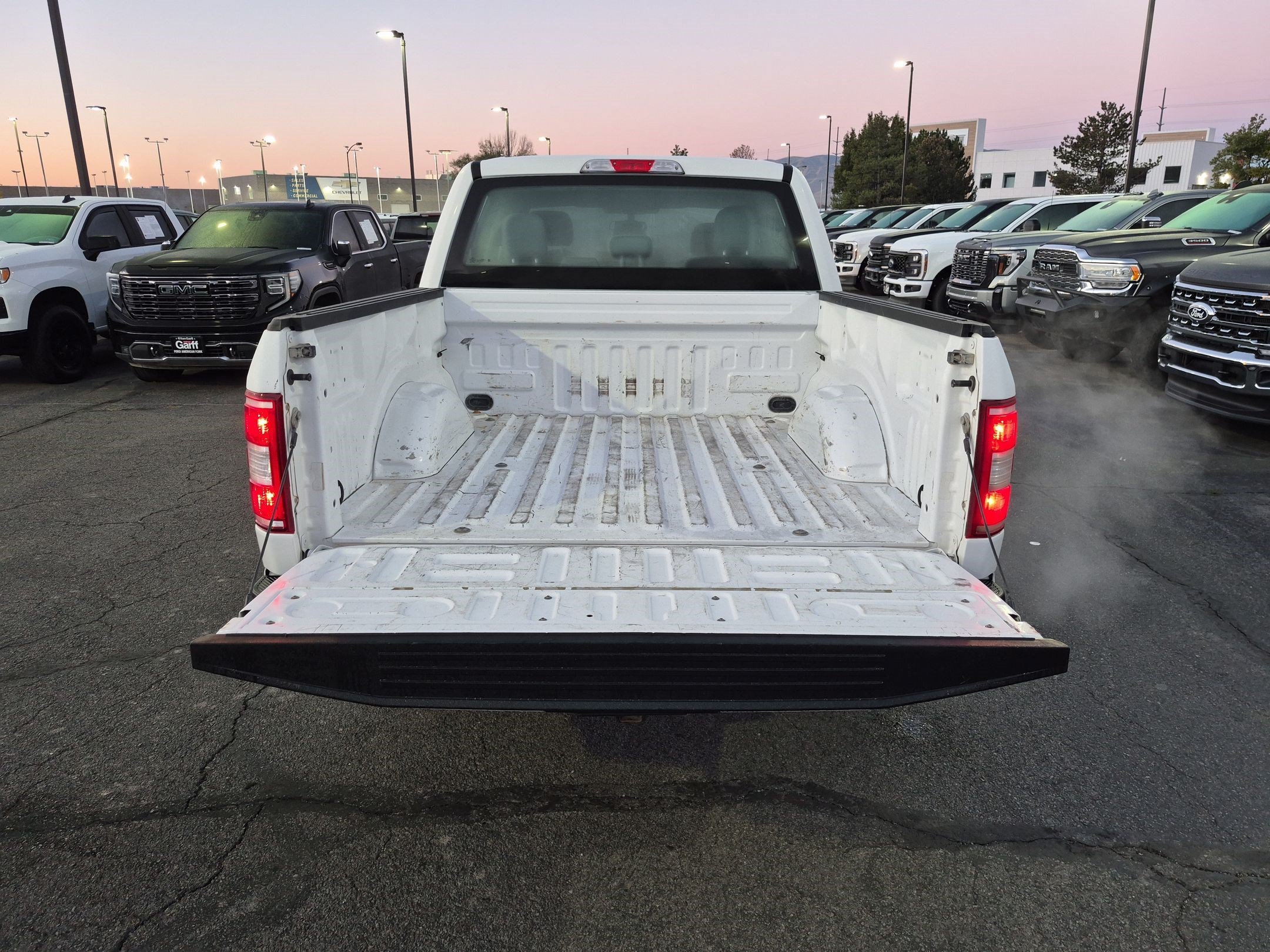 Used 2019 Oxford White Ford XL image 27