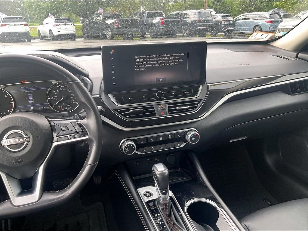 Used 2024 Black Nissan 2.5 SR image 18