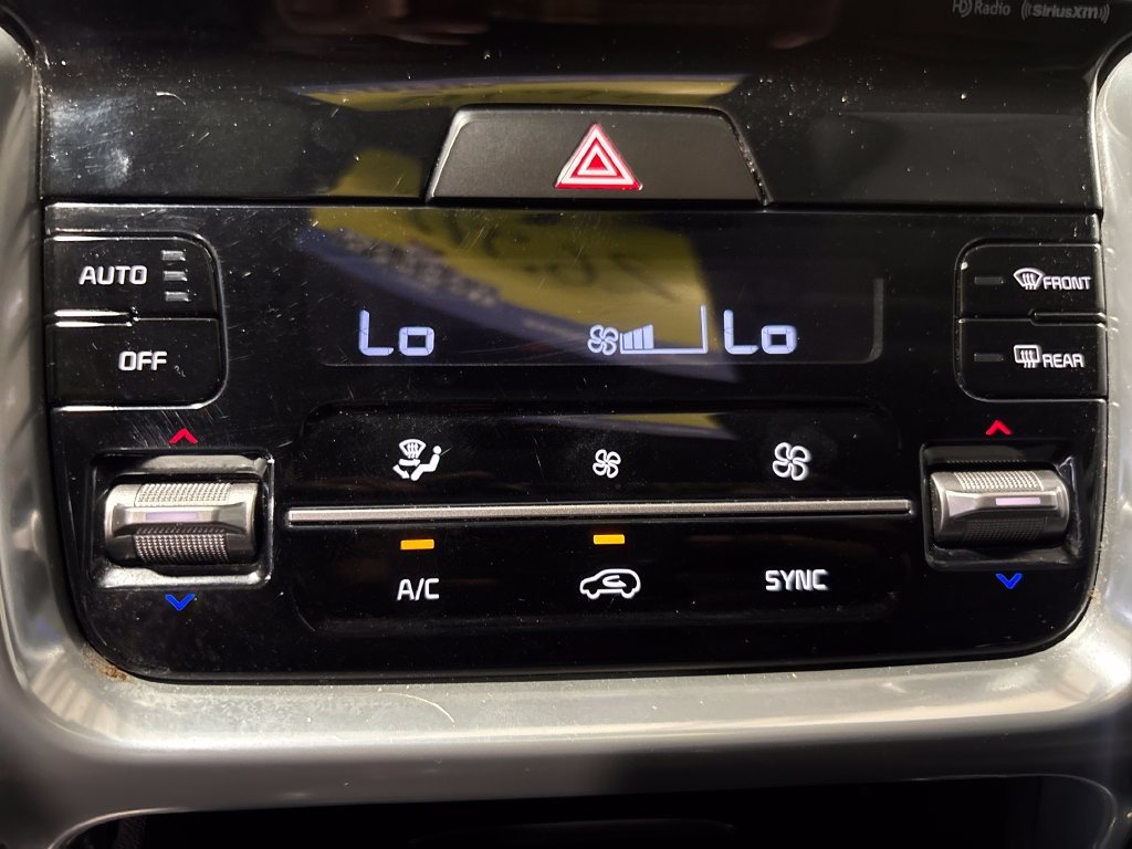 Certified Used 2023 Glacial White Pearl Kia SX image 20