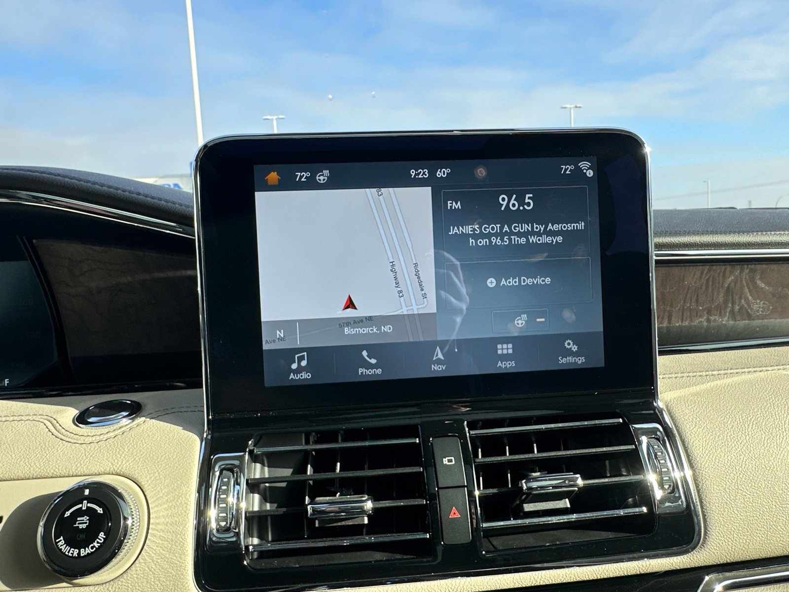 Used 2019 White Lincoln Reserve image 60