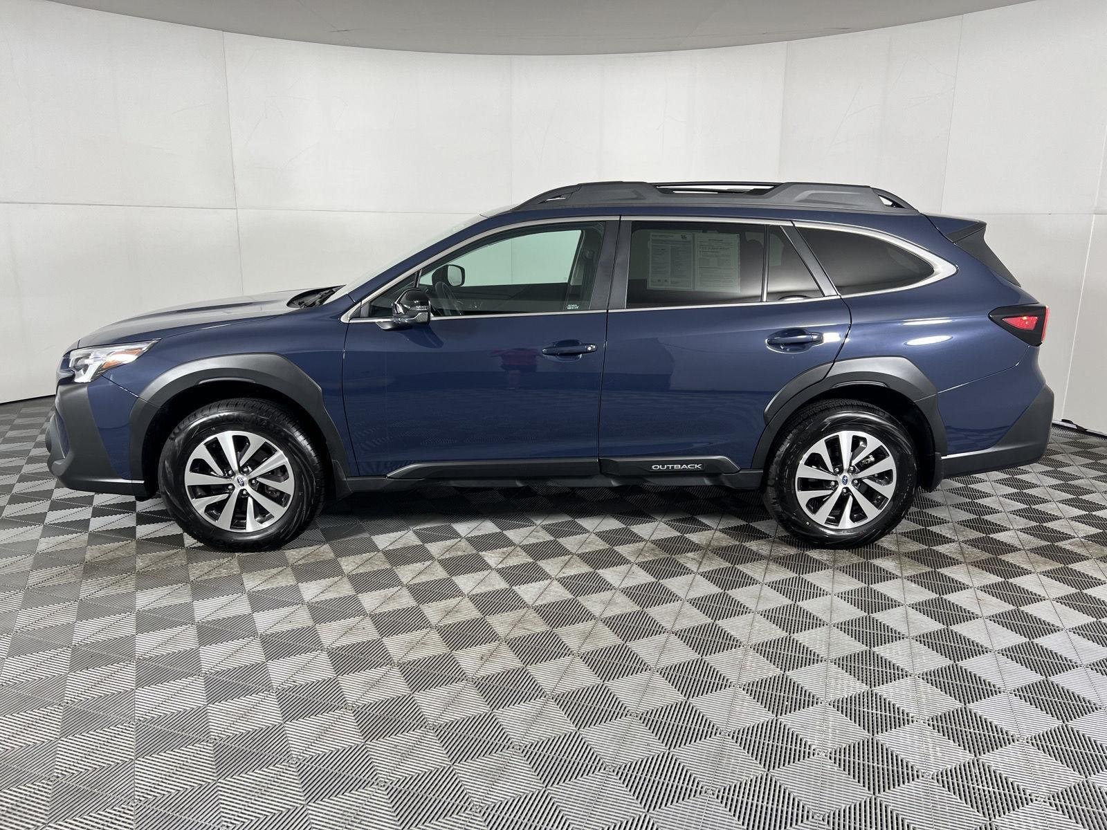 2025 Subaru Outback Premium - Photo 17