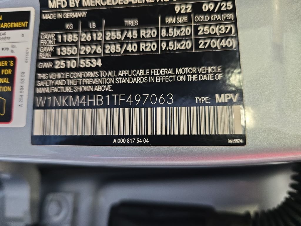 Certified Used 2026 Silver Mercedes-Benz GLC 300 image 40