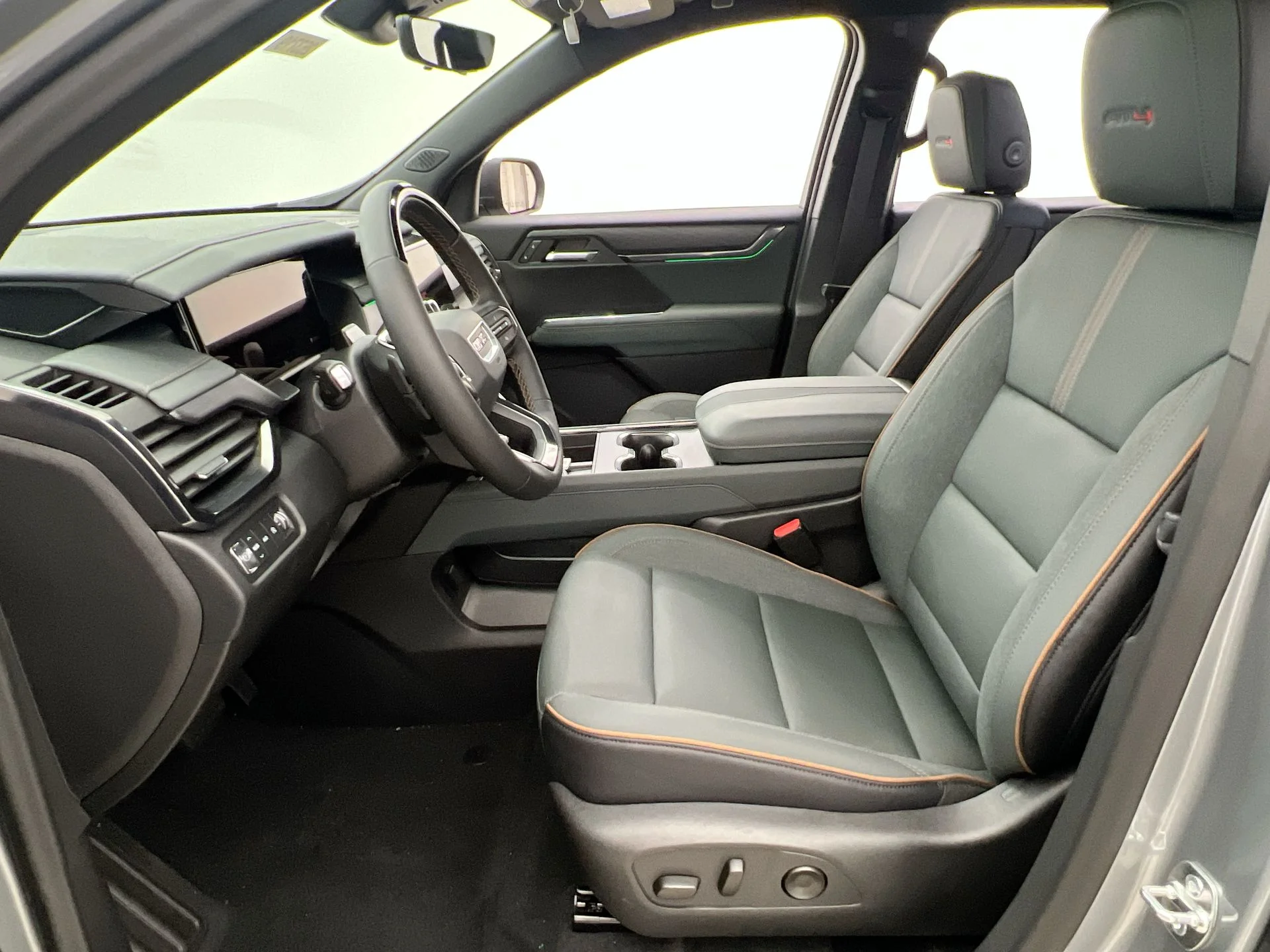 2026 GMC Acadia AT4 - Photo 63
