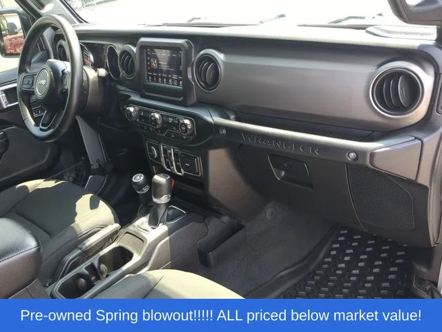 Used 2021 Silver Jeep Unlimited Sport S image 43
