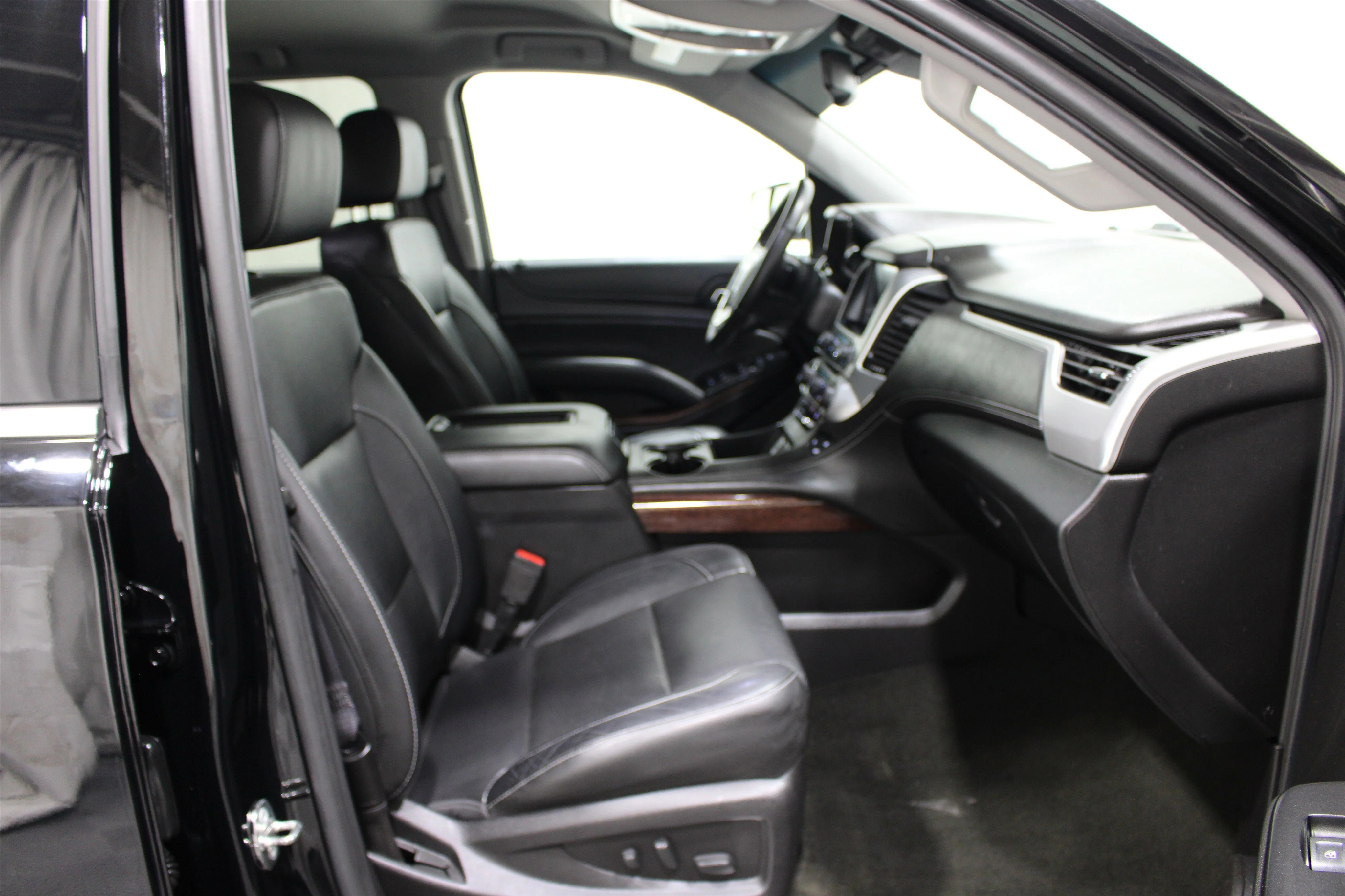 2017 GMC Yukon SLT - Photo 30