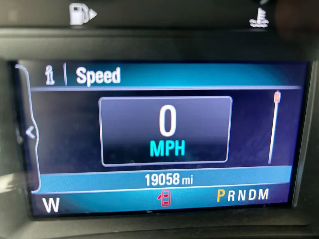 Used 2022 White Buick Preferred image 16