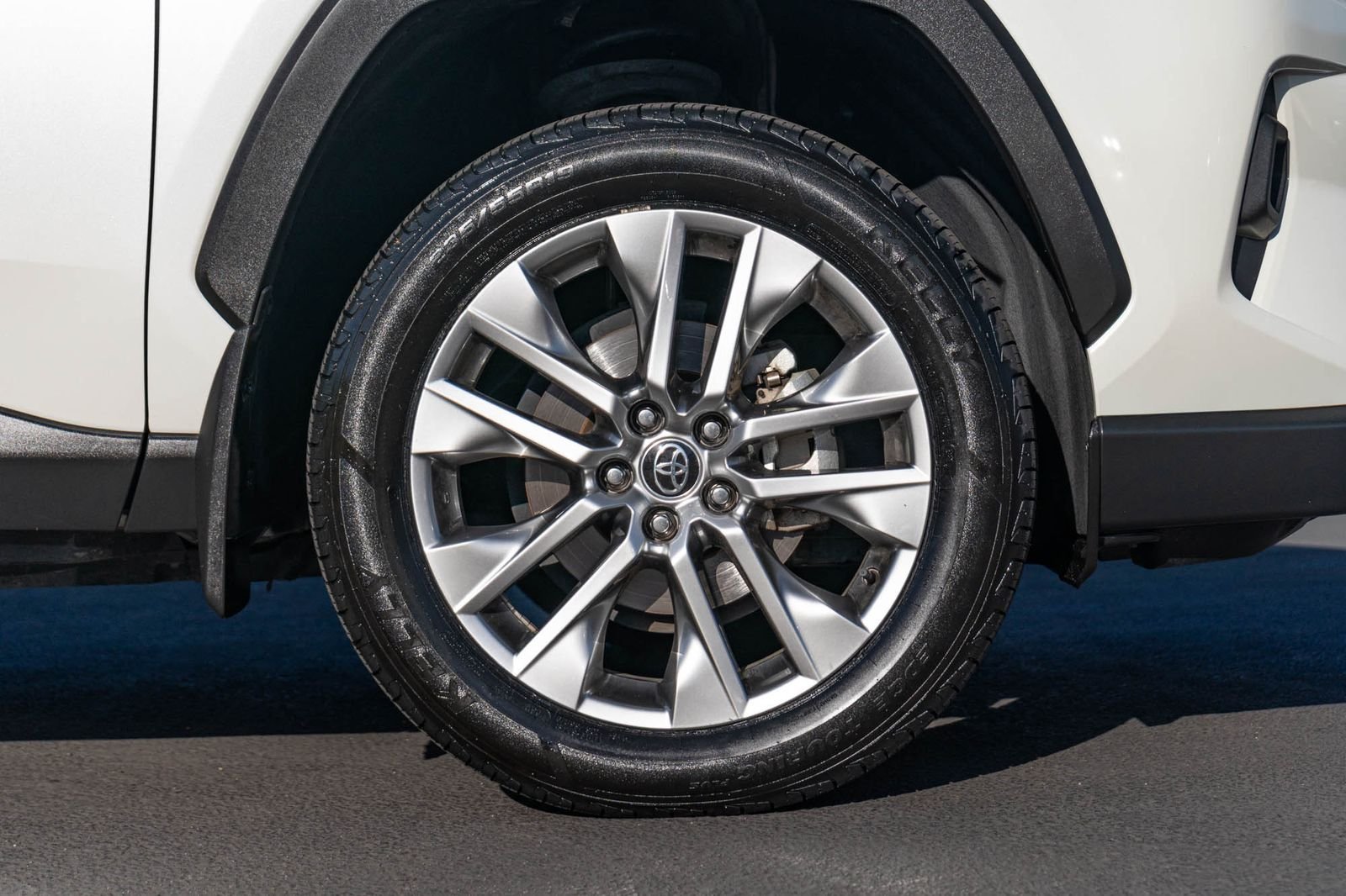 Certified Used 2022 Blizzard Pearl Toyota XLE Premium image 6