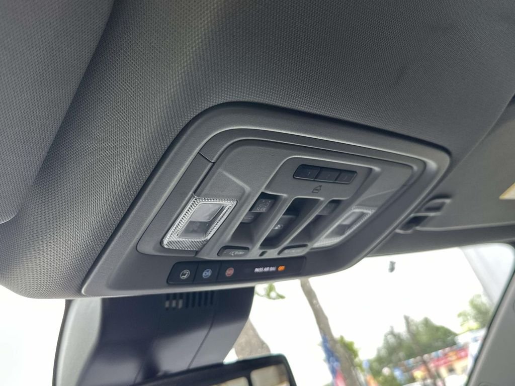 2022 Chevrolet Silverado 1500 RST - Photo 31