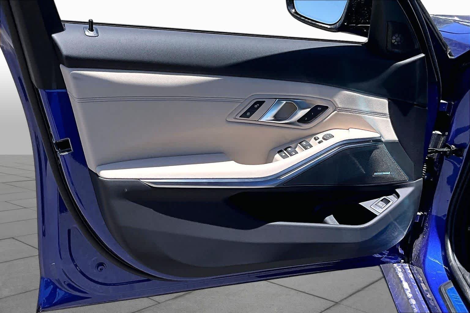 New 2026 Portimao Blue Metallic BMW 330i NA xDrive image 10