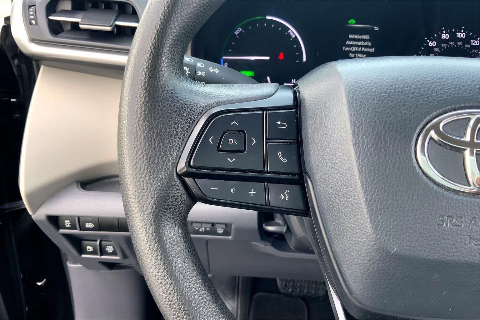Used 2022 Midnight Black Metallic Toyota LE image 23