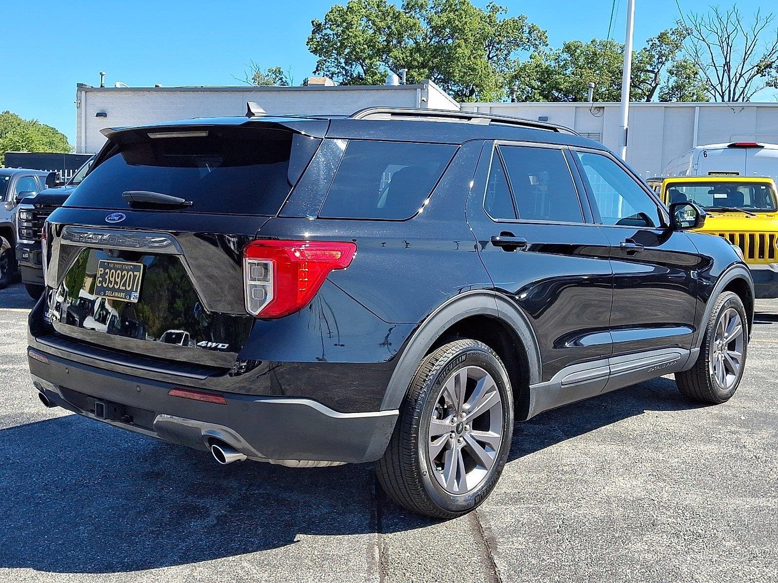 Used 2023 Agate Black Ford XLT image 6
