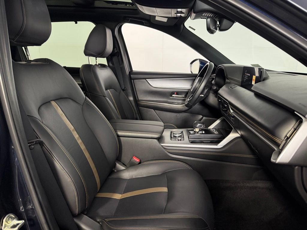Used 2024 Blue Mazda Premium Plus image 33