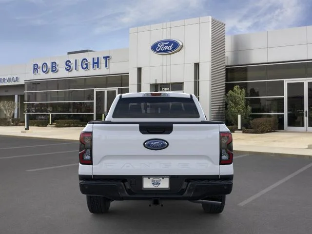 New 2026 Oxford White Ford XLT image 5
