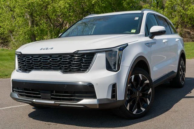 2025 Kia Sorento EX