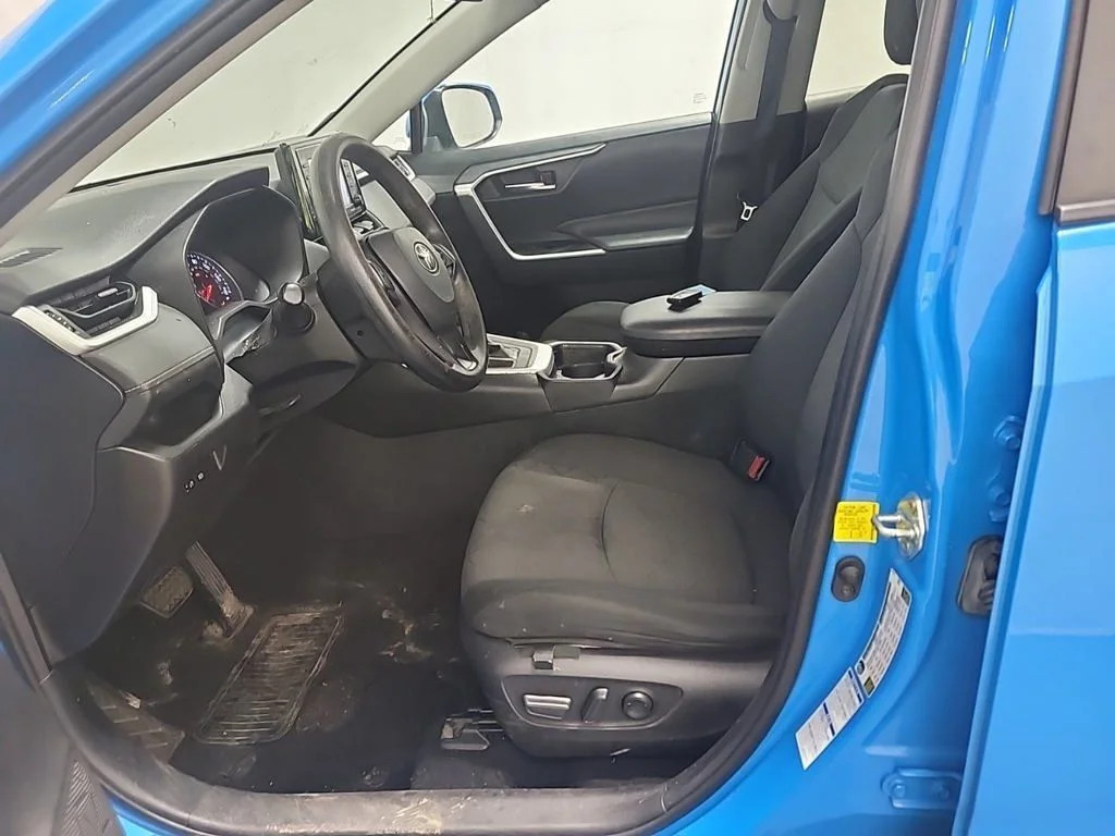 Used 2021 Blue Toyota XLE image 9