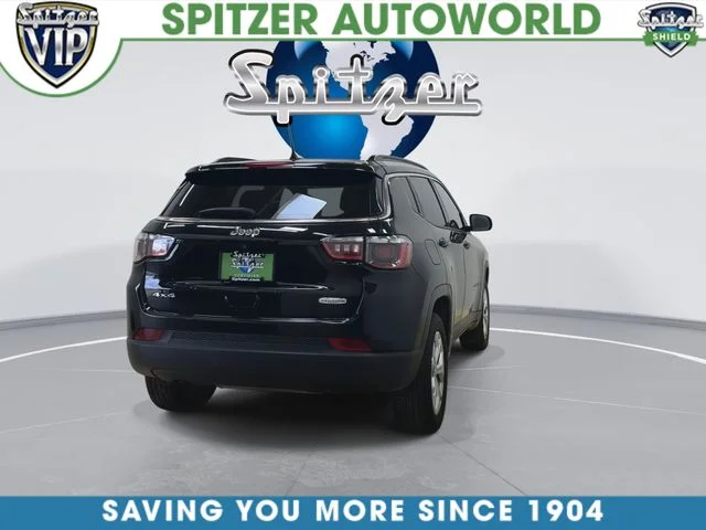Used 2024 Black Jeep Latitude image 9