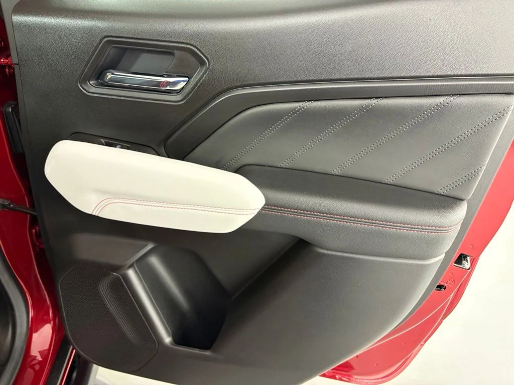 Used 2026 Red GMC AT4X image 43