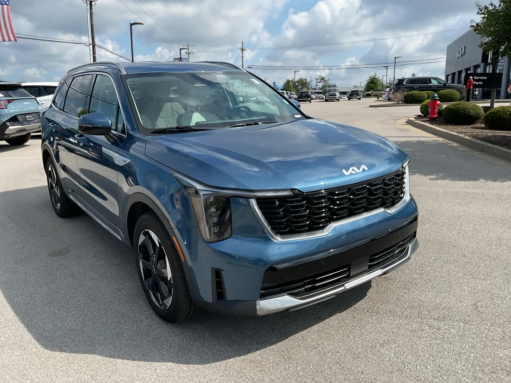 Used 2025 Mineral Blue Kia EX image 2