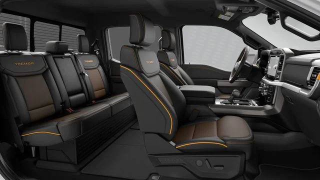 New 2026 Oxford White Ford Tremor image 7