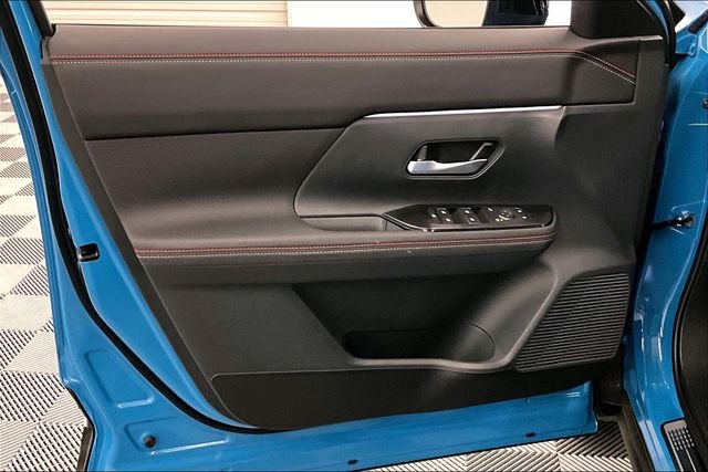 2025 Nissan Kicks SR AWD - Photo 30