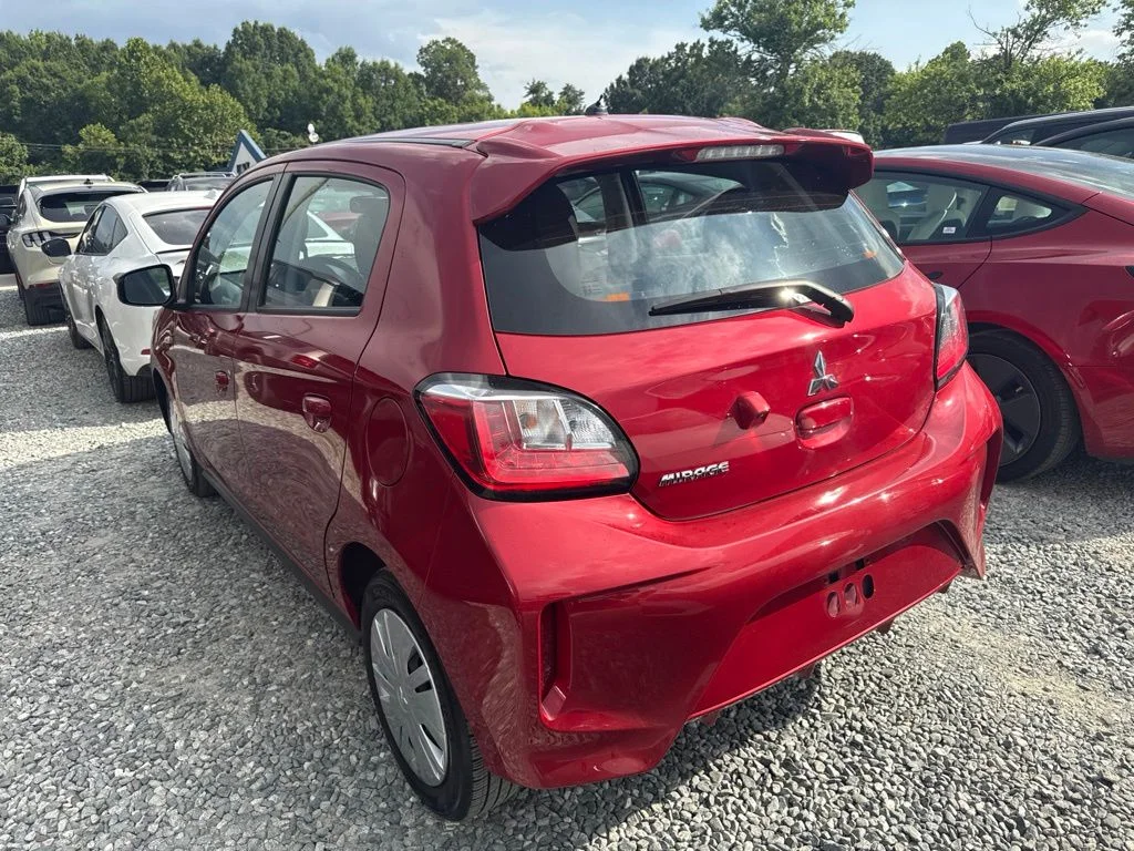 Used 2024 Yellow Mitsubishi ES image 4