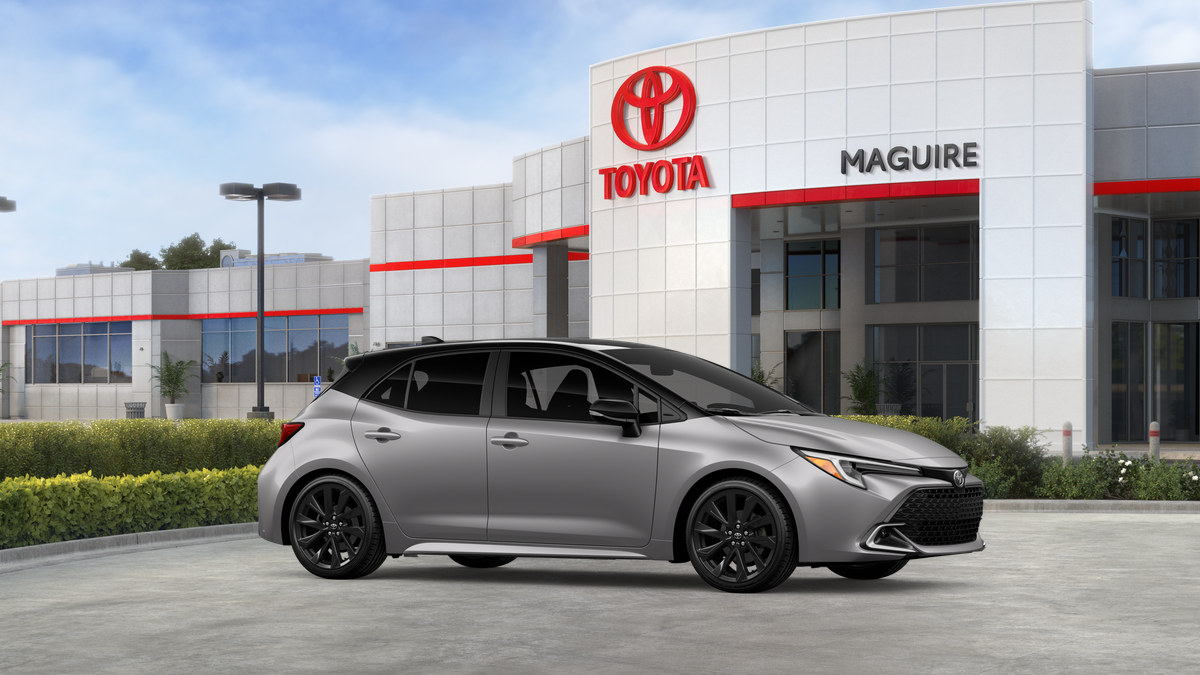 New 2027 Classic Silver Metallic with Black roof Toyota XSE image 13