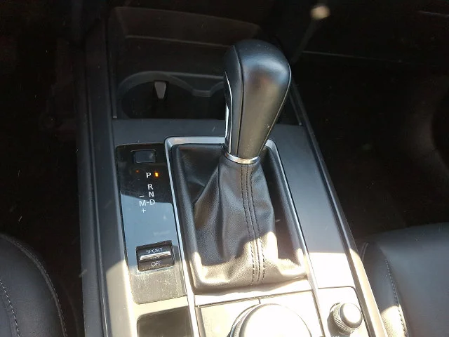 Used 2021 Black Mazda Select image 14