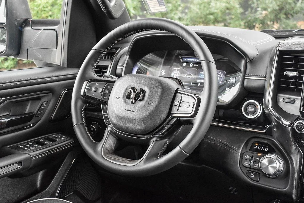 2025 RAM 1500 Limited - Photo 14