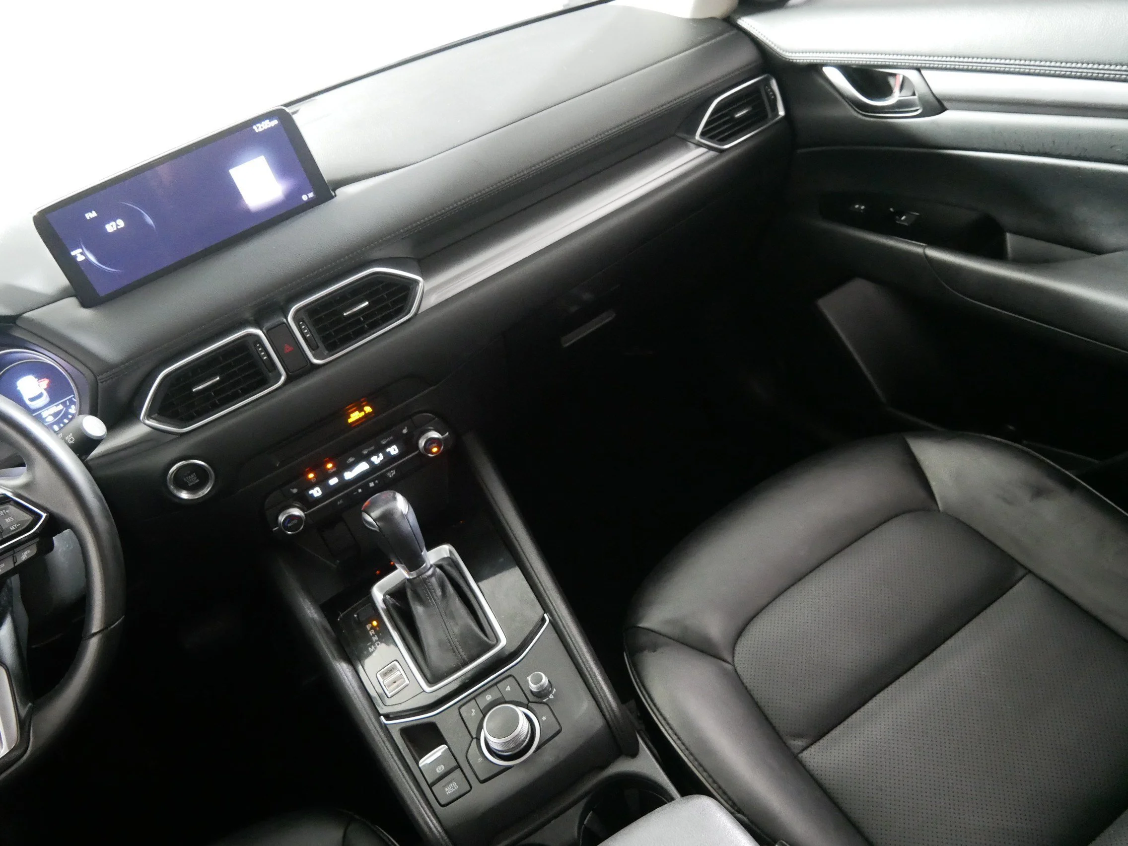 Used 2024 Machine Gray Metallic Mazda 2.5 S Select Package image 11