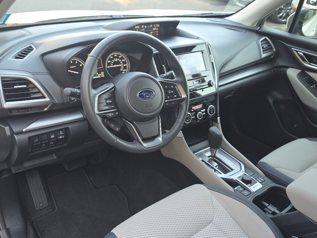 Used 2020 White Subaru Premium image 32