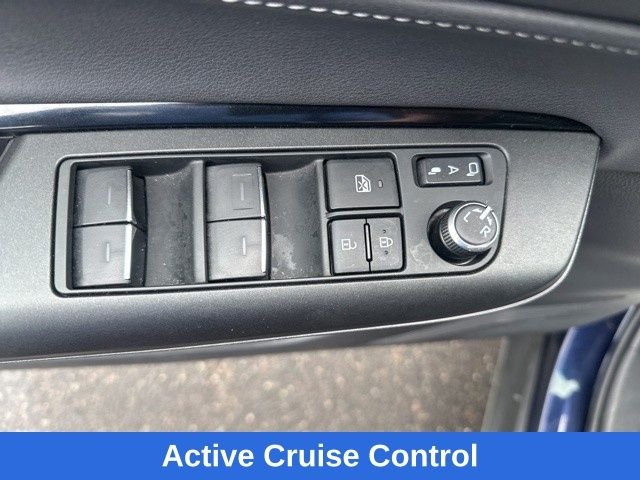 Used 2024  Toyota LE image 12