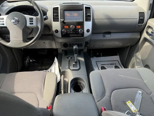 Used 2020 Black Nissan Crew Cab SV 4x2 image 11