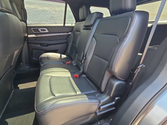 Used 2018 Gray Ford Limited image 24
