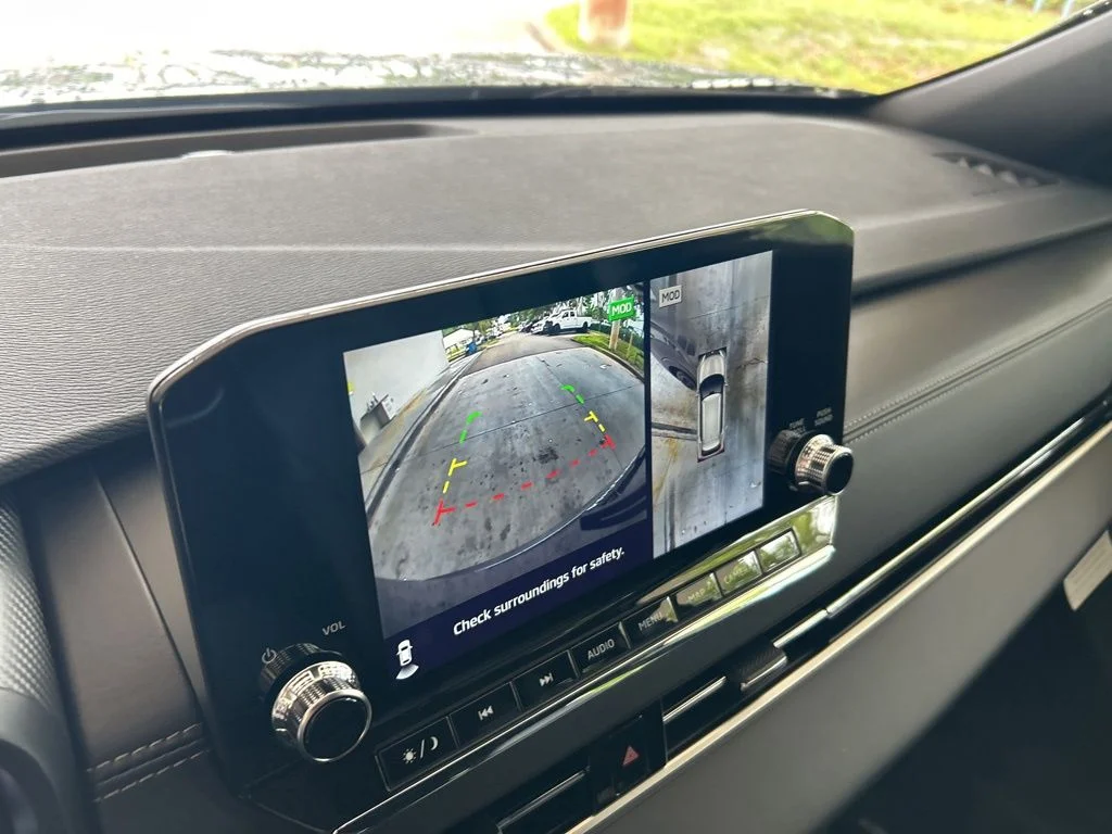 2025 Mitsubishi Outlander Plug-in Hybrid SEL Black Edition - Photo 10