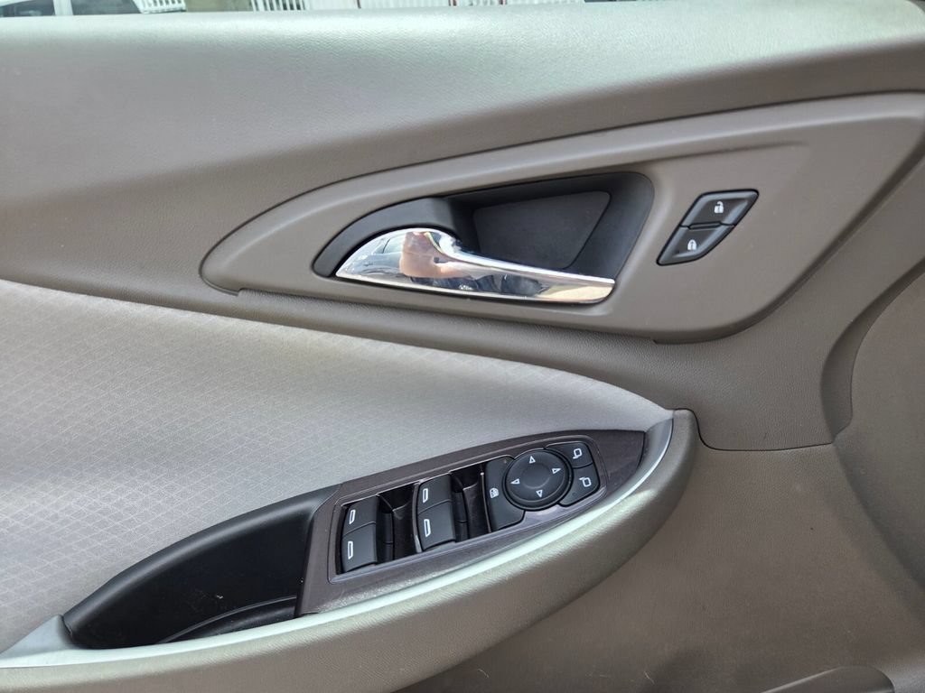 2022 Chevrolet Malibu 1LS - Photo 21