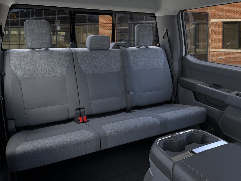 New 2026 Oxford White Ford XLT image 11