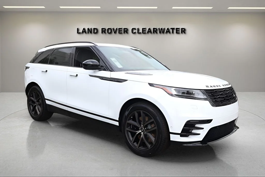 New 2026 Fuji White Land Rover  image 6